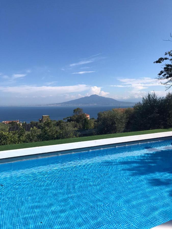 ホテル Sorrento Garden エクステリア 写真